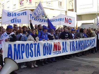 UN EXEMPLE CLAR DELS CIUTADANS DE L'EBRE LLUITANT PEL FUTUR D'UN RIU I D'UN TERRITORI